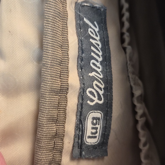 Lug Carousel- convertible cross body bag- tan - Picture 12 of 14